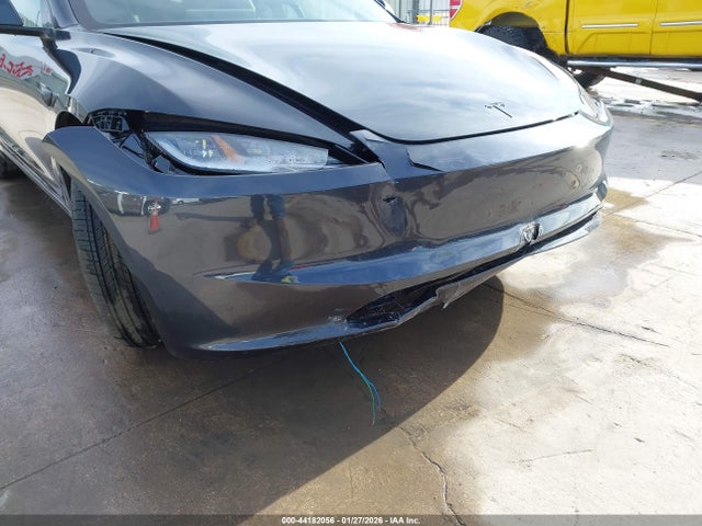 5YJ3E1EA1TF139114 Tesla Model 3 Premium Rear-wheel Drive