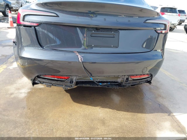 5YJ3E1EA1TF139114 Tesla Model 3 Premium Rear-wheel Drive