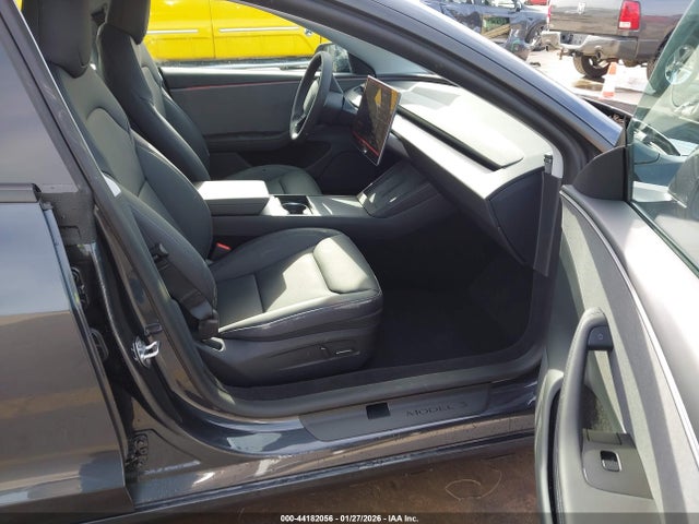 5YJ3E1EA1TF139114 Tesla Model 3 Premium Rear-wheel Drive