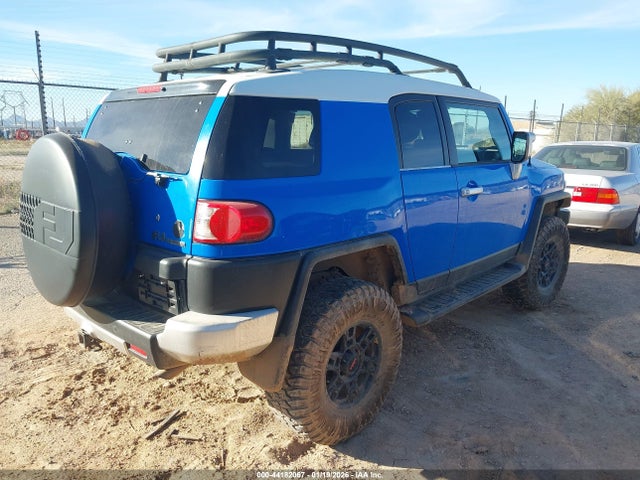 2007 TOYOTA FJ CRUISER JTEBU11F070004075 Photo 3