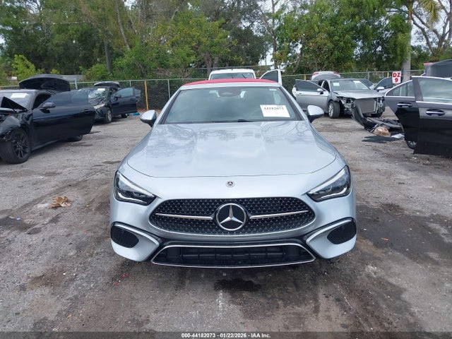 W1KMK4HB8RF028928 Mercedes-Benz Cle 300 4matic