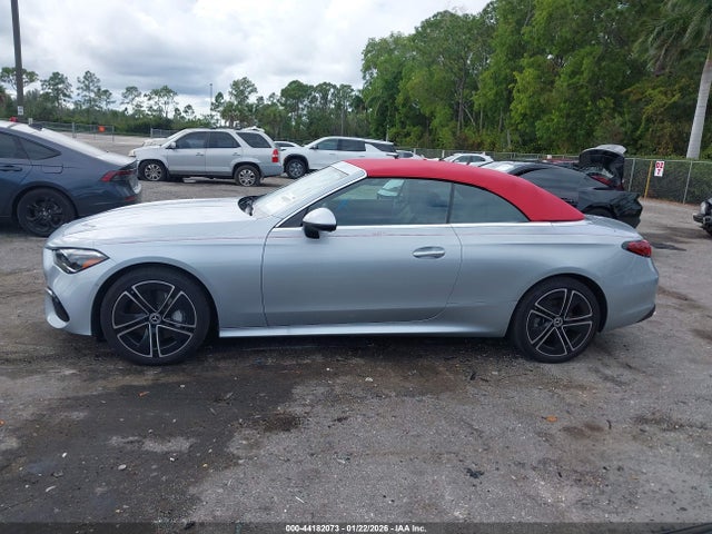 W1KMK4HB8RF028928 Mercedes-Benz Cle 300 4matic
