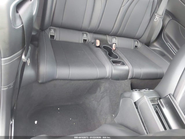 W1KMK4HB8RF028928 Mercedes-Benz Cle 300 4matic