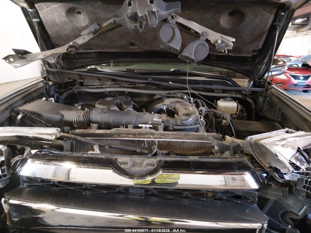 2019 TOYOTA 4RUNNER JTEBU5JR6K5671150 Photo 9