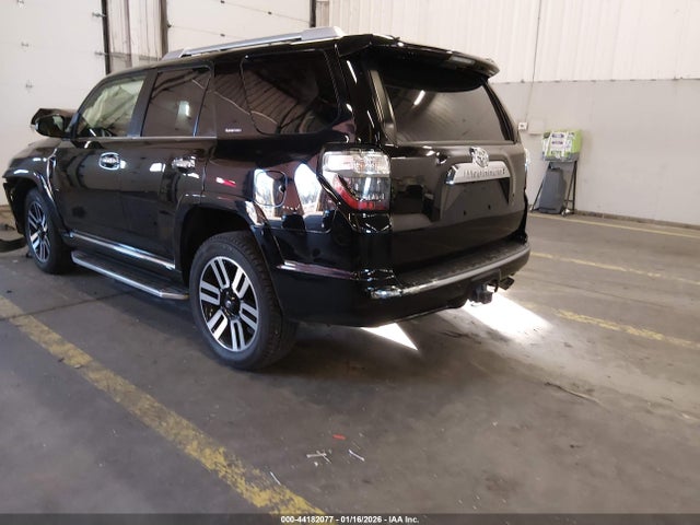 2019 TOYOTA 4RUNNER JTEBU5JR6K5671150 Photo 2