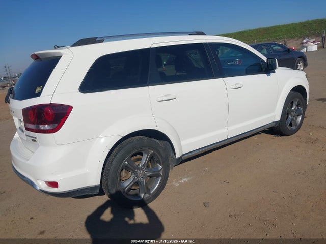 Dodge Journey Crossroad Plus 2017 3C4PDCGG8HT575551 Image 4