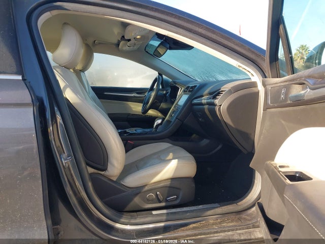 3FA6P0RU3FR306572 Ford Fusion Hybrid Titanium