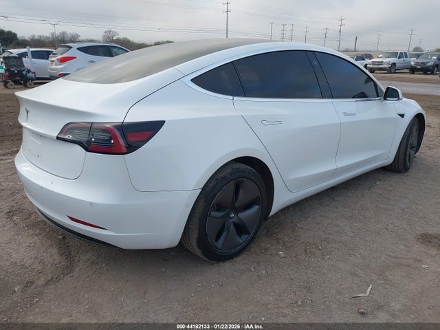 2018 TESLA MODEL 3 5YJ3E1EBXJF094793 Photo 3