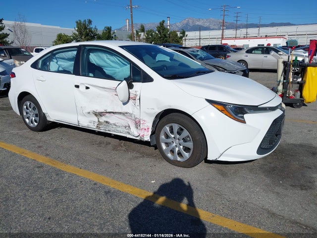 Toyota COROLLA LE 2022 5YFEPMAE3NP354532 zdjęcie główne