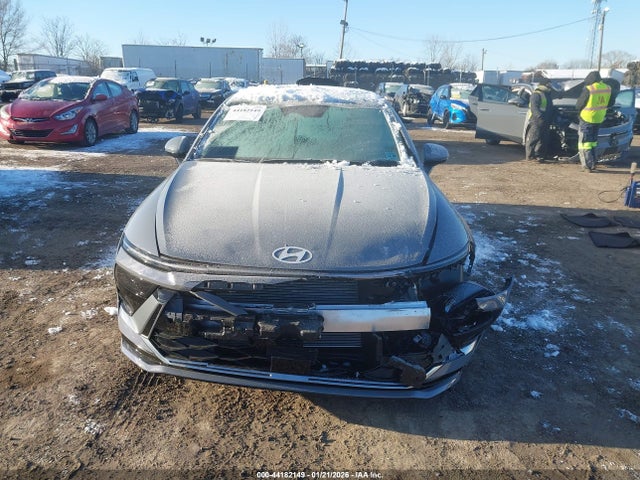 2026 Hyundai Sonata Sel Sport მანქანა იყიდება აუქციონზე, vin: KMHL64JA7TA525447, აუქციონის ნომერი: 44182149