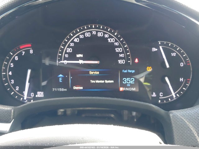 44182163 :رقم المزاد ، 2G61M5S3XH9141207 vin ، 2017 Cadillac Xts Luxury مزاد بيع