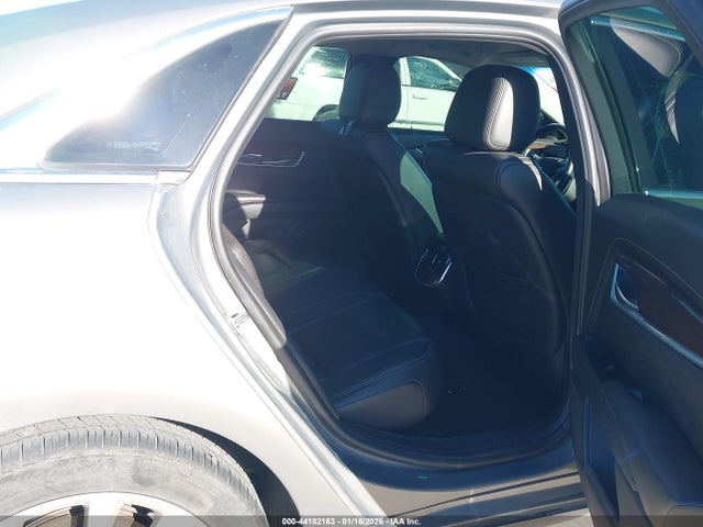 44182163 :رقم المزاد ، 2G61M5S3XH9141207 vin ، 2017 Cadillac Xts Luxury مزاد بيع
