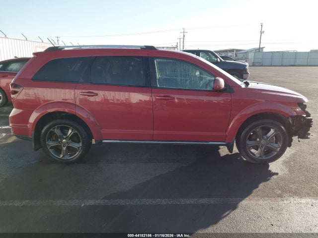 3C4PDCGB2GT239218 Dodge Journey Crossroad
