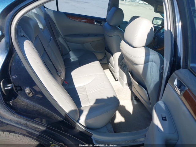 2005 Lexus Es 330 მანქანა იყიდება აუქციონზე, vin: JTHBA30G055071373, აუქციონის ნომერი: 44182241
