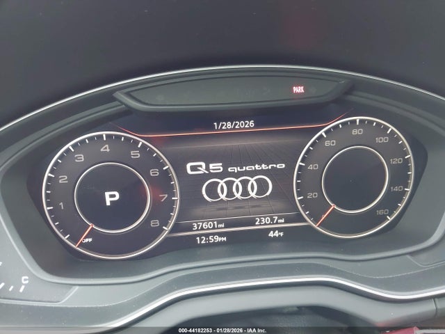 2019 Audi Q5 45 Premium მანქანა იყიდება აუქციონზე, vin: WA1BNAFY4K2081504, აუქციონის ნომერი: 44182253