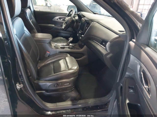 1GNERHKW7NJ175124 Chevrolet Traverse Fwd Lt Leather