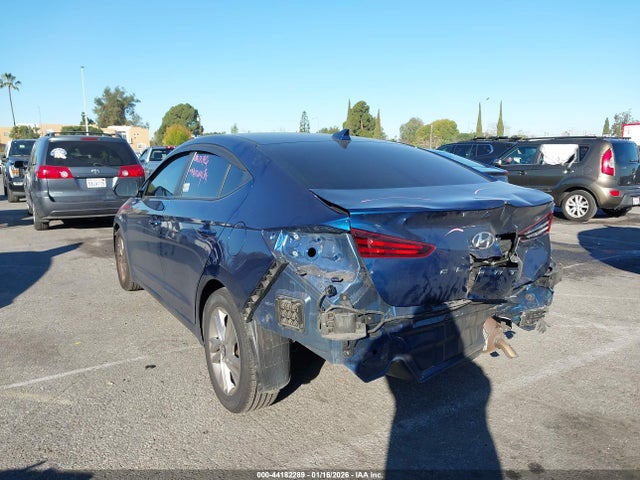 Hyundai ELANTRA SEL 2019 5NPD84LF2KH447839 Image 3