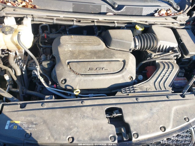 44182313 :رقم المزاد ، 2C4RC1BG5MR527347 vin ، 2021 Chrysler Pacifica Touring L مزاد بيع