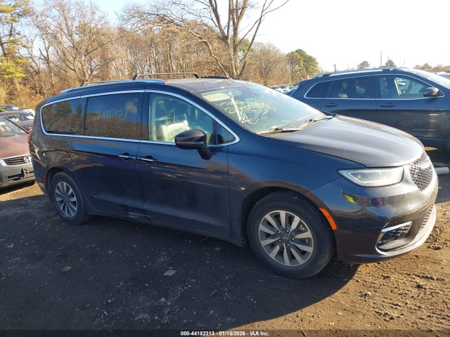 44182313 :رقم المزاد ، 2C4RC1BG5MR527347 vin ، 2021 Chrysler Pacifica Touring L مزاد بيع