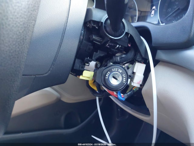 5NPD84LF0JH290102 Hyundai ELANTRA SEL