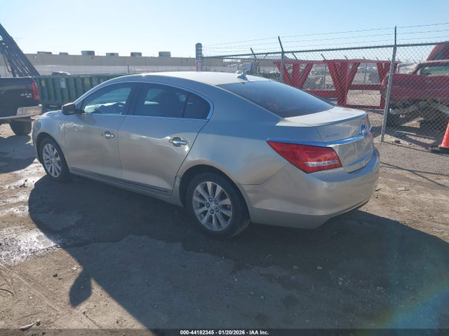 Buick Lacrosse 2014 1G4GA5GR2EF110433 Image 3