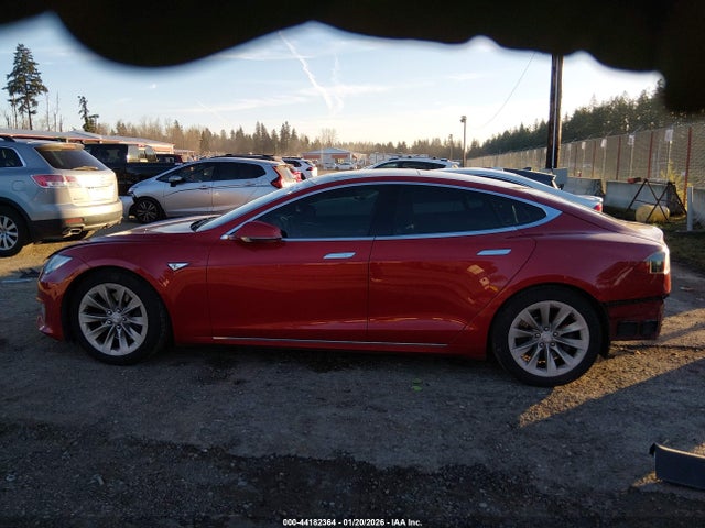 Tesla Model S 60d/70d/75d/85d/90d 2016 5YJSA1E27GF139091 Image 15