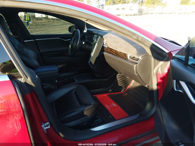 2016 TESLA MODEL S 5YJSA1E27GF139091 Photo 4