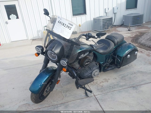 INDIAN MOTORCYCLE CO. Springfield Dark Horse 2018 56KTHDAA5J3358371 Image 2