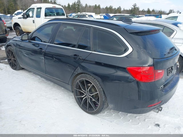 44182415 :رقم المزاد ، WBA3G7C56FK297553 vin ، 2015 Bmw 328i Xdrive مزاد بيع