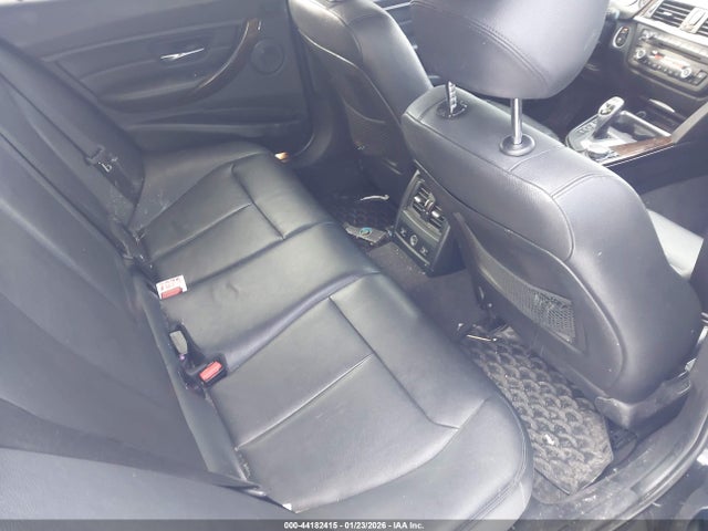 44182415 :رقم المزاد ، WBA3G7C56FK297553 vin ، 2015 Bmw 328i Xdrive مزاد بيع