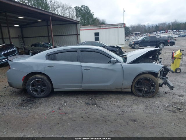 2C3CDXBG4MH642540 Dodge Charger Sxt Rwd