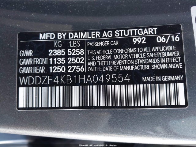 WDDZF4KB1HA049554 Mercedes-Benz E 300 4matic