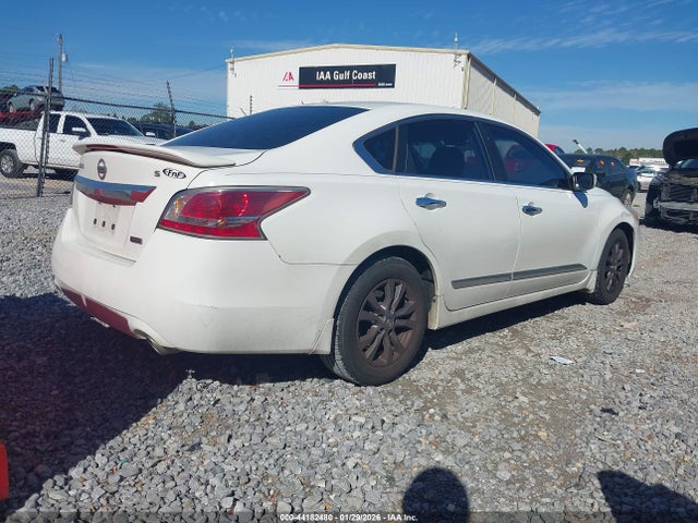 1N4AL3AP0FN916686 Nissan Altima 2.5 S