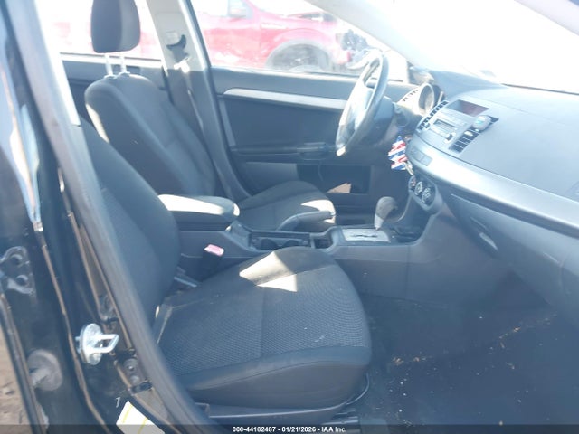 2011 MITSUBISHI LANCER JA32U2FU5BU004980 Photo 4
