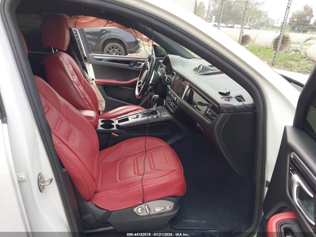 WP1AA2A55LLB13385 Porsche Macan