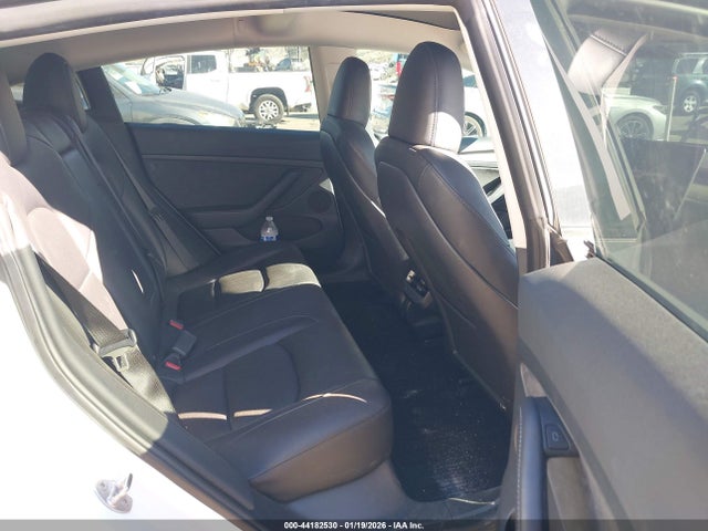 2023 TESLA MODEL 3 5YJ3E1EA8PF552475 Photo 7