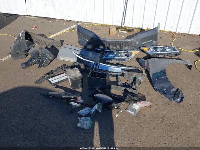 1HGCR3F84HA029364 Honda Accord Ex-l V6