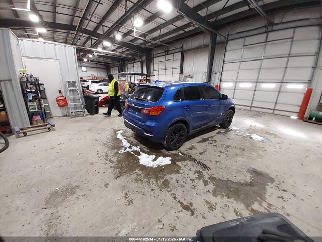 2019 MITSUBISHI OUTLANDER SPORT JA4AR3AU4KU010419 Photo 3