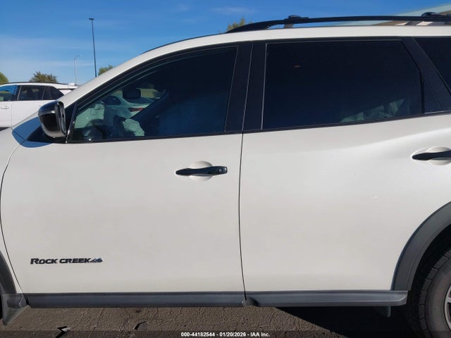 5N1DR2BN6LC651157 Nissan Pathfinder Sv 2wd