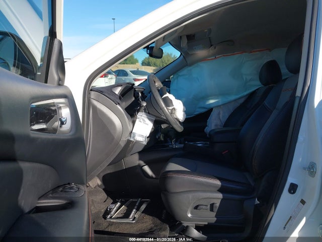 5N1DR2BN6LC651157 Nissan Pathfinder Sv 2wd