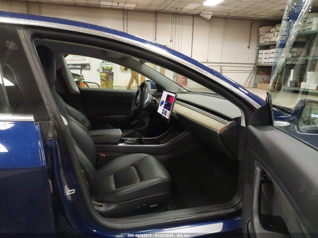 2019 TESLA MODEL 3 5YJ3E1EA4KF317760 Photo 4
