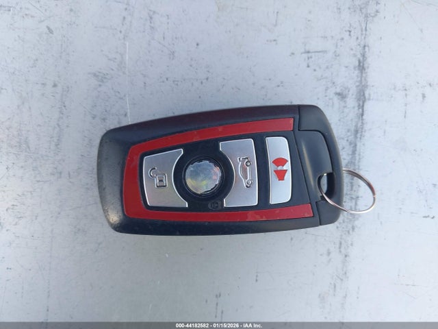 2012 Bmw 335i მანქანა იყიდება აუქციონზე, vin: WBA3A9G59CNP35306, აუქციონის ნომერი: 44182582