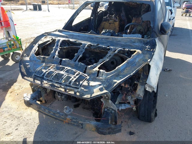 KM8J23A43HU487342 Hyundai TUCSON SE