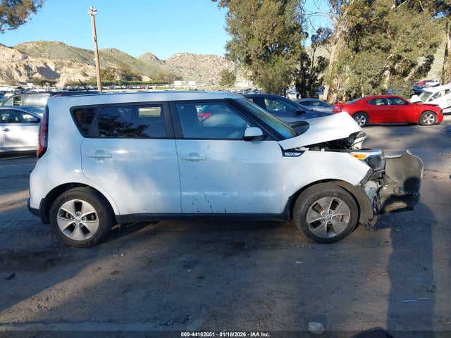 KIA Soul 2015 KNDJN2A24F7151263 Image 12