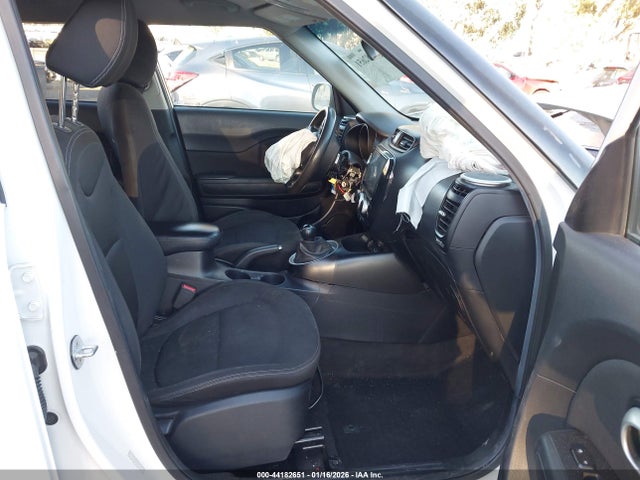 KIA Soul 2015 KNDJN2A24F7151263 Image 5