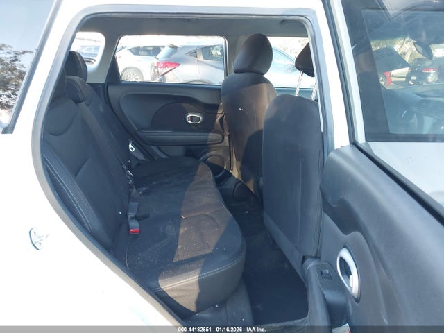 KIA Soul 2015 KNDJN2A24F7151263 Image 8