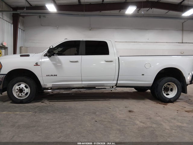 2021 Ram 3500 Big Horn  4x4 8' Box მანქანა იყიდება აუქციონზე, vin: 3C63RRHL4MG536870, აუქციონის ნომერი: 44182659