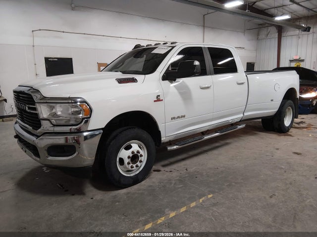 2021 Ram 3500 Big Horn  4x4 8' Box მანქანა იყიდება აუქციონზე, vin: 3C63RRHL4MG536870, აუქციონის ნომერი: 44182659