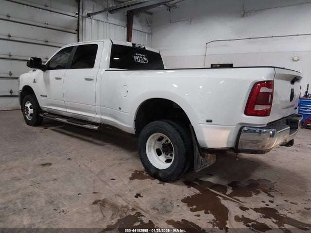 2021 Ram 3500 Big Horn  4x4 8' Box მანქანა იყიდება აუქციონზე, vin: 3C63RRHL4MG536870, აუქციონის ნომერი: 44182659