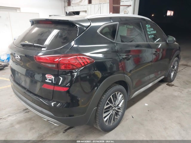KM8J3CAL0MU335940 Hyundai TUCSON SEL